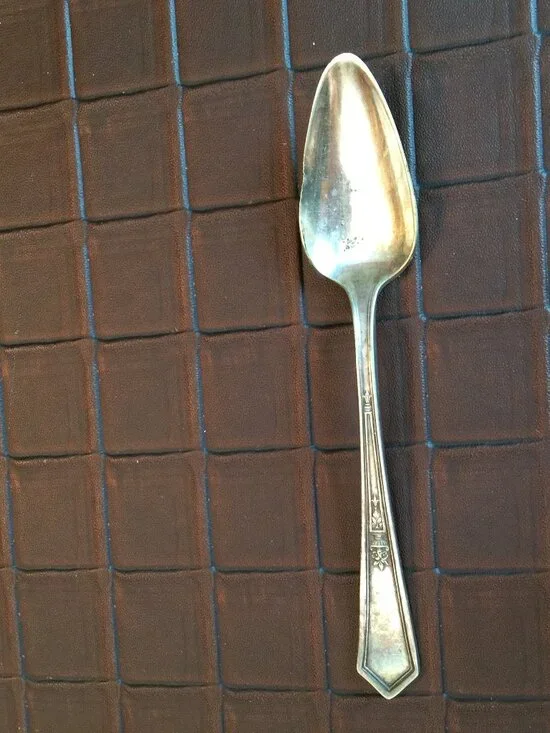 Vintage Rogers La Touraine 1920 Silverplate Teaspoon