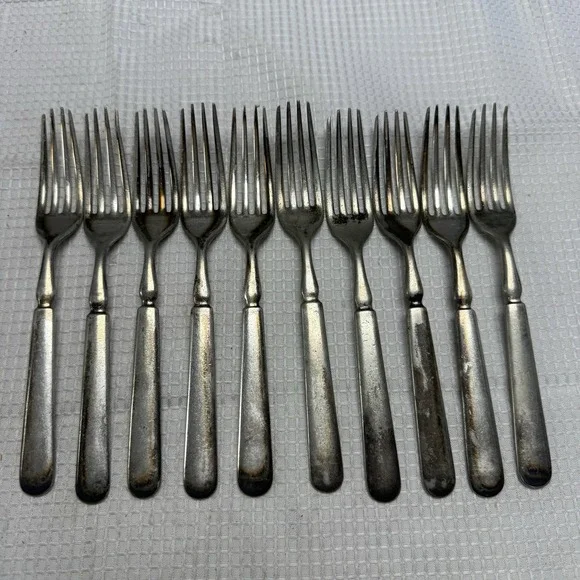 Set 10 Antique 1847 Rogers Bros Silverplate Meridan Dinner Forks 7.75