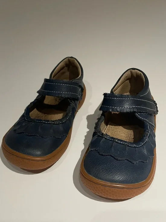 Livie & Luca Play Condition Ruched Leather Mary Jane Shoes Size 9 Toddler