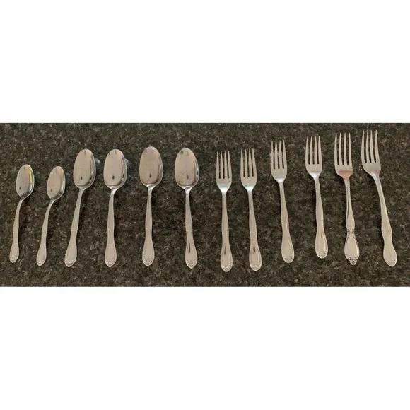 Stainless Flatware Set 12 Piece USA Vintage American Products 1950s Rosalie‎