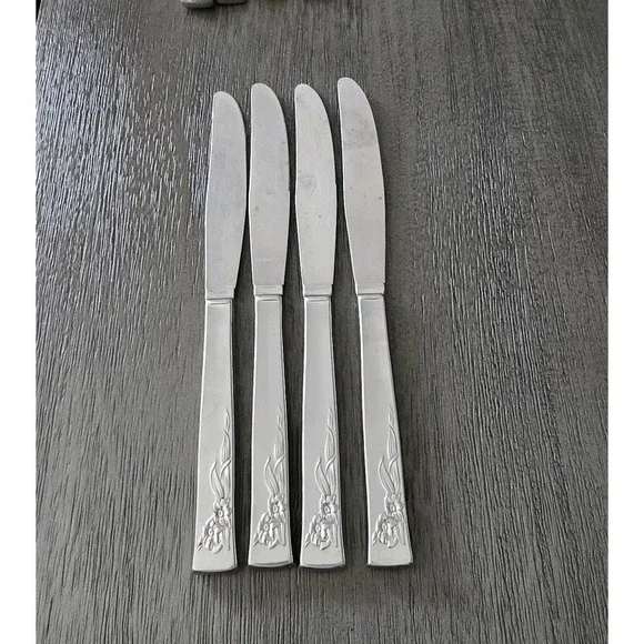 Oneida Stanhome Stainless Daffodil‎  Dinner Butter Knives Set of 4 Flatware
