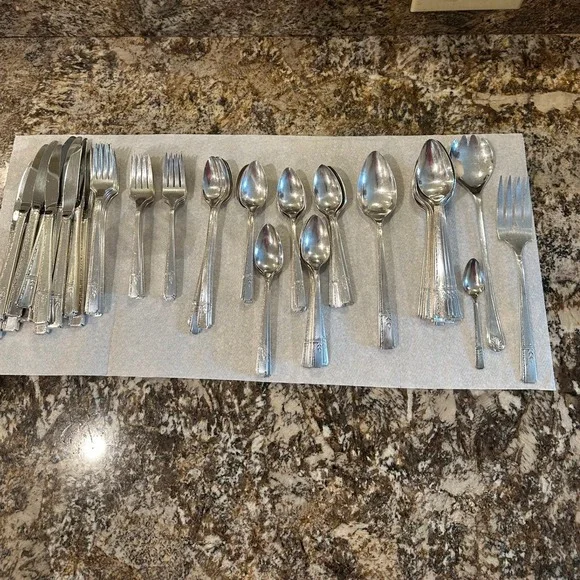 Vintage Oneida Grenoble Prestige Plate Silver Plated Flatware Mixed Lot 77 pcs