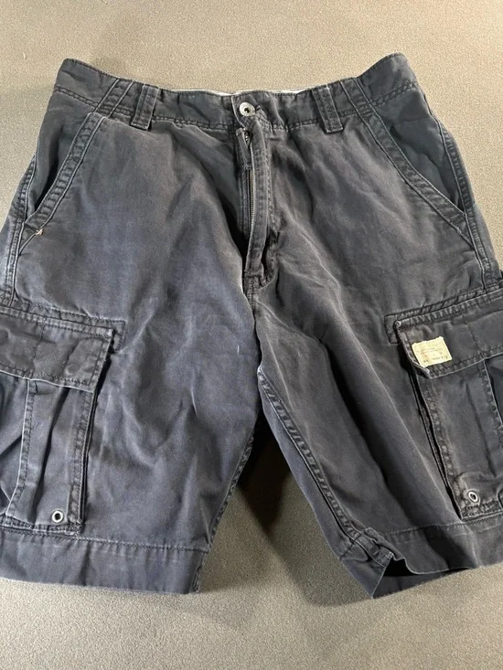 Y2k Levi's Cargo Shorts Mens 34 Black Denim Relaxed Fit 10 Inseam (READ DETAILS)