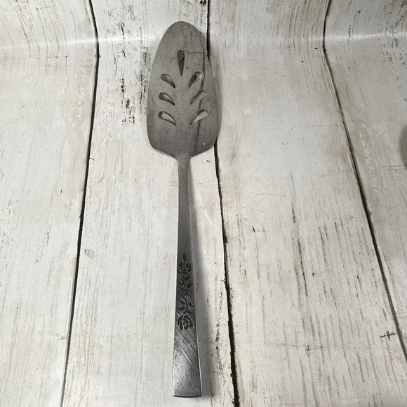 Oxford Hall OXH3  Stainless Japan Roses Burnished Handle Pie Server‎ Flatware