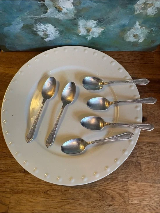 Silverplate teaspoons and sugar spoon - ‘Masterpiece