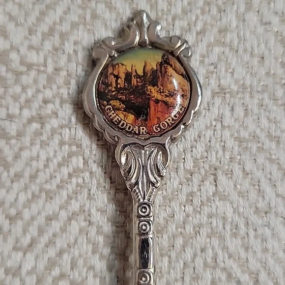 STUART Silver Souvenir Spoon CHEDDAR GORGE ENGLAND