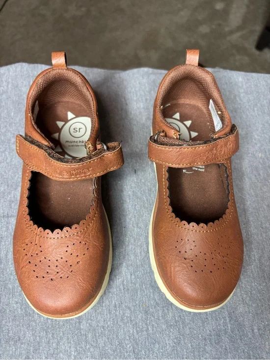 Stride Rite Munchkin Toddler Girl Sophia Mary Jane Shoes Size 12 Spring Fall