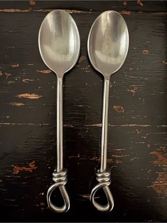 Gibson CUOMO Stainless TEASPOONS Open Ring Tip 18/8 Glossy Flatware Set of 2