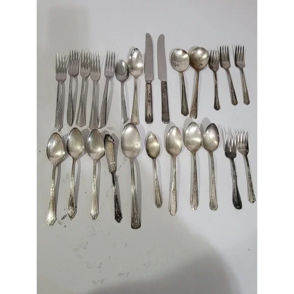 Vintage Silverware Lot for Craft Use 25 pc Stainless Silver Plate Various Brands