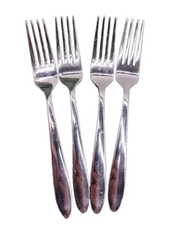 Oneida Taylor Everyday Flatware Dinner Forks Set 4 18/0 Stainless Steel 8