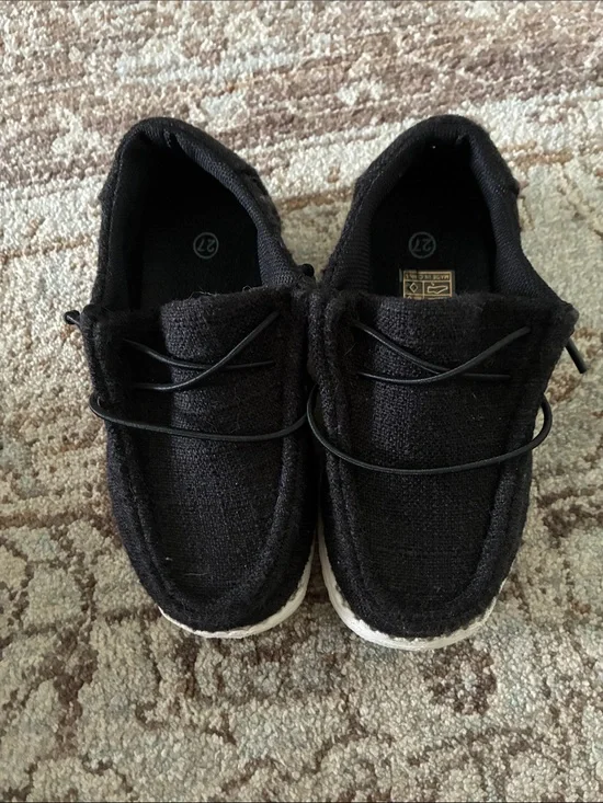 Black Slip-On Casual Shoes with Lace Detail