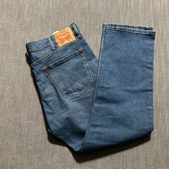 Levi's 505 Regular Fit Jeans Mens 40x30 Medium Wash Blue Straight Leg Denim