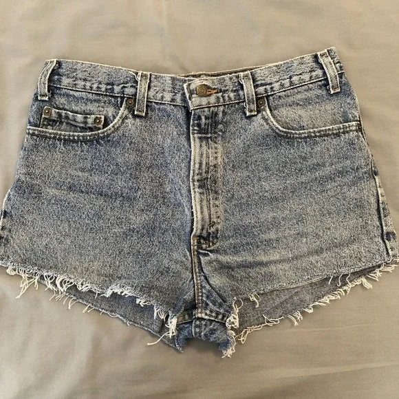 Vintage Levi's 540 Shorts Mens 34 Blue Denim Cutoff Frayed Raw Hem High Rise