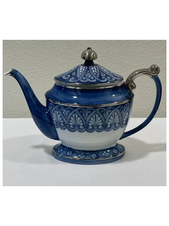 BOMBAY Company Vintage Collector Royal/White Porcelain Teapot Arabesque Pattern