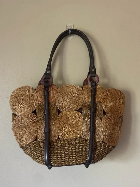 Source Unknown Natural Straw Circle-Tile Tote with Dark Brown Handles