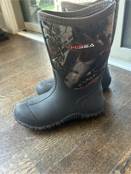 HISEA Waterproof Camo Rubber Boots - Kids Camo Boot/Muck Boot/ Kids Hunting Boot