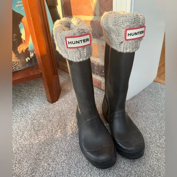 Hunter Black Boots with‎  Knit Cuffs