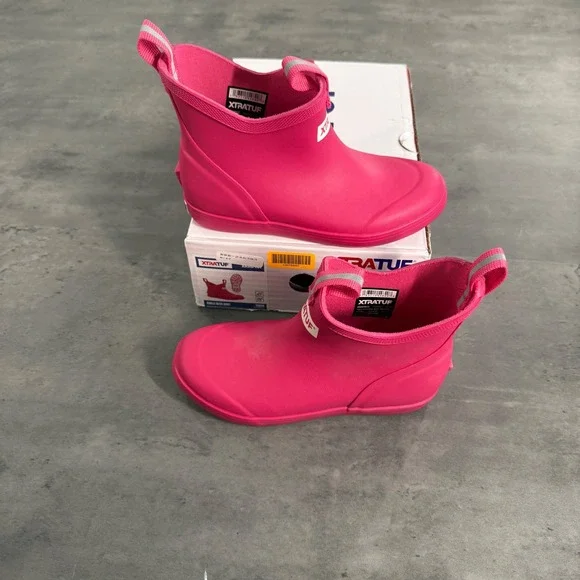 XTRATUF Ankle Deck Boot Kids 13M Neon Pink Waterproof Rubber XKAB451C Rain Boots