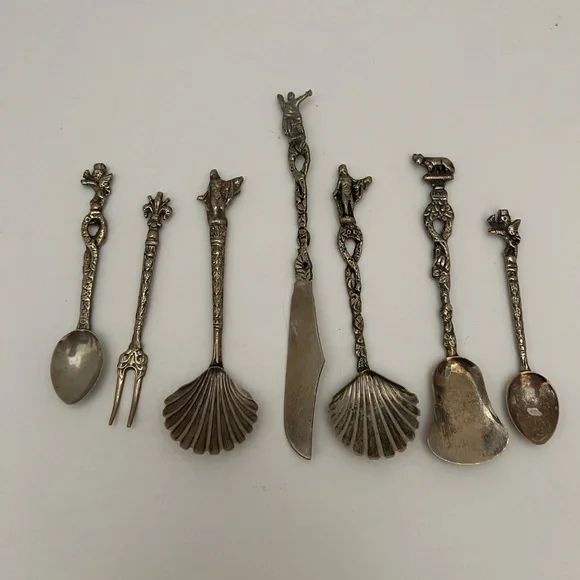 Set Of 7 Ornate Vintage Miniature Silverware Marked Italy  Intricate