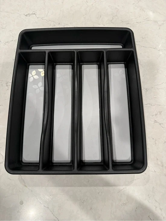 Rubbermaid No-Slip Silverware Cutlery Tray Organizer, Black with Gray Base