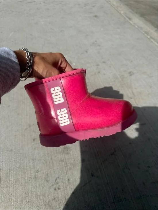 UGG Kids Glossy Hot Pink Short Rain Boot