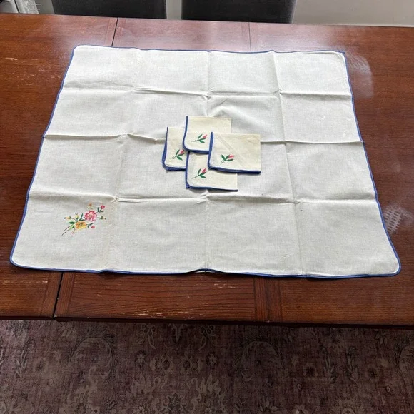 Vintage Embroidered Linen Tablecloth and Napkins Set Floral Blue Trim 5pc