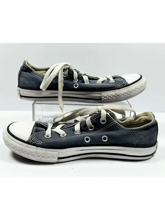 Converse Low Top Navy Youth Unisex Size 2 Casual Fashion Hipster Punk Retro