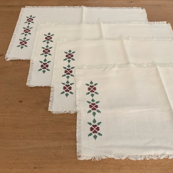Hand Embroidered Cream Placemats Set of 4