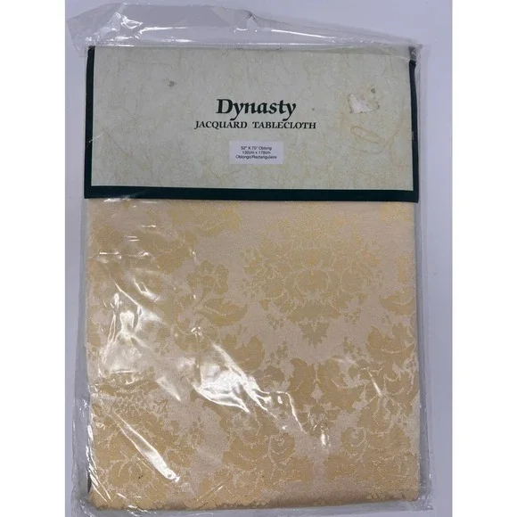 Dynasty Jacquard Tablecloth Oblong 52