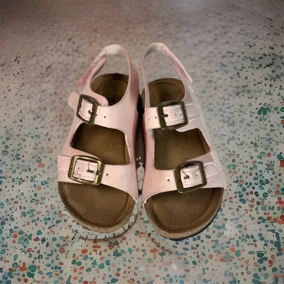 Lucky Brand Kids Pink Double Strap Buckle‎ Sandals with Backstrap Size 5/6