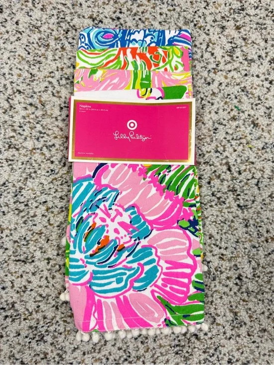Lilly Pulitzer Napkins 4 Piece Pom Pom Trim Pink Green Blue Cotton Fan Dance