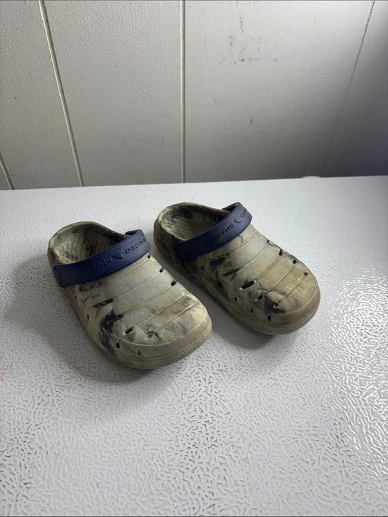 Kids Slip-On Clogs with Navy Strap - Unbranded