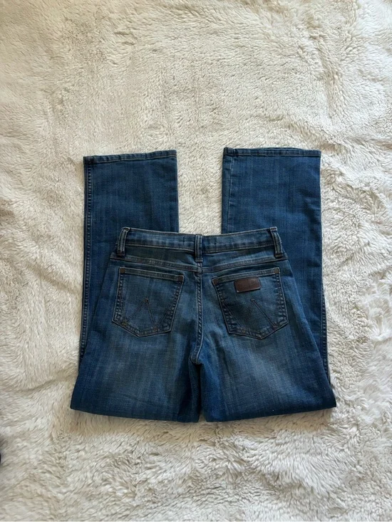 Wrangler Retro Relaxed Boot Cut Girls Jeans Size 14