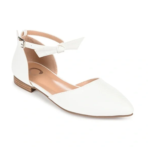 Journee Collection Women's Vielo Flats - White, 10WD