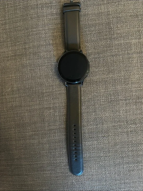 Samsung Galaxy Smartwatch + EZCO Extra Watchband, Charger & Protective Screens