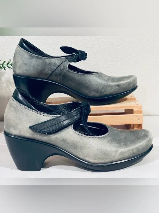 Naot Gray Distressed Leather Clogs Heels Hook & Loop Faux Tie Strap Closure |EUC