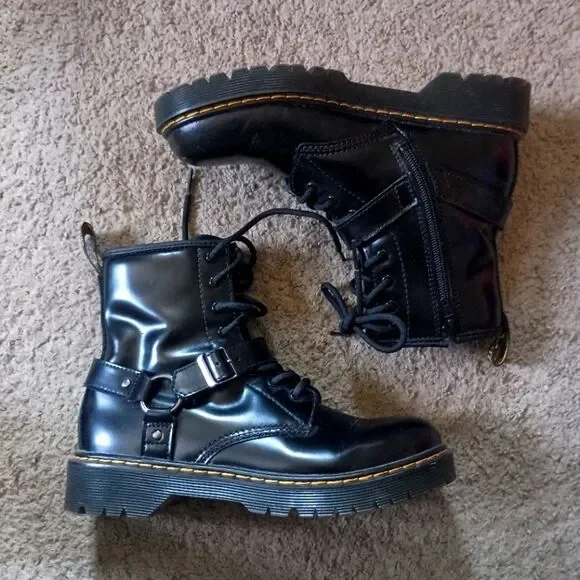 Dr Martens Youth 1460 Harness Leather Boots Girls Size 5 Black PRE-OWNED