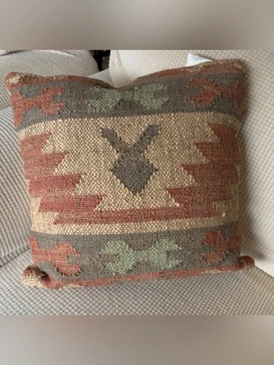 Adriana Kilim Aztec Throw Pillow Cotton Jute 18X18 NWT!