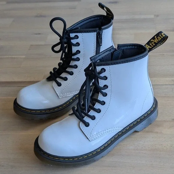 Dr. Martens Delaney White Patent Leather Lace Up Side Zip‎ Boots Kids Size 2