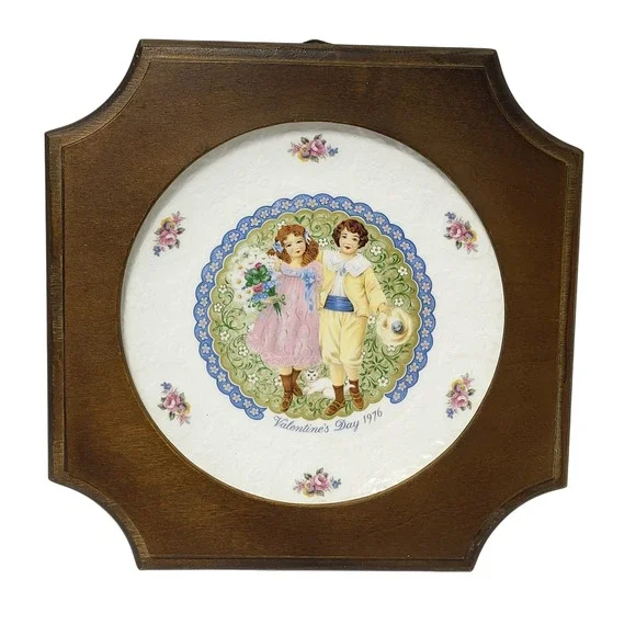 Royal Doulton Valentine's Day 1976 Collector Plate Framed Bone China England