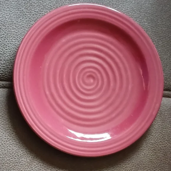 Home Trends Burgundy Swirl Salad/Dessert Plate
