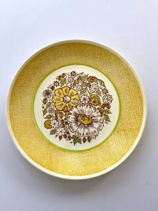 Vintage Taylor Smith & Taylor Dinner Plate Nosegay Pattern Yellow Flowers USA