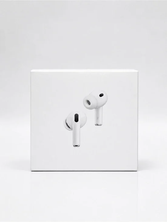 Apple White Wireless Earbuds