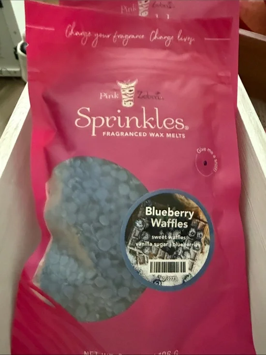 Pink Zebra Sprinkles Wax Melts - Pink Bag with Blue Melts