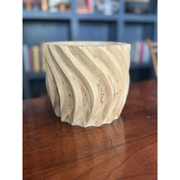 Opalhouse‎ Unfinished Solid Wood Planter w/h Swirling Grooved Ridges 6