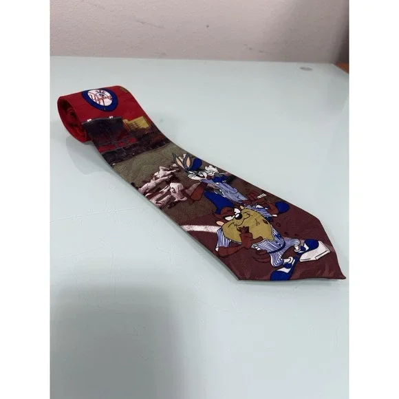 Vintage Men's Baseball Toons Tie Yankees‎ Bugs Bunny Taz Cartoon Necktie