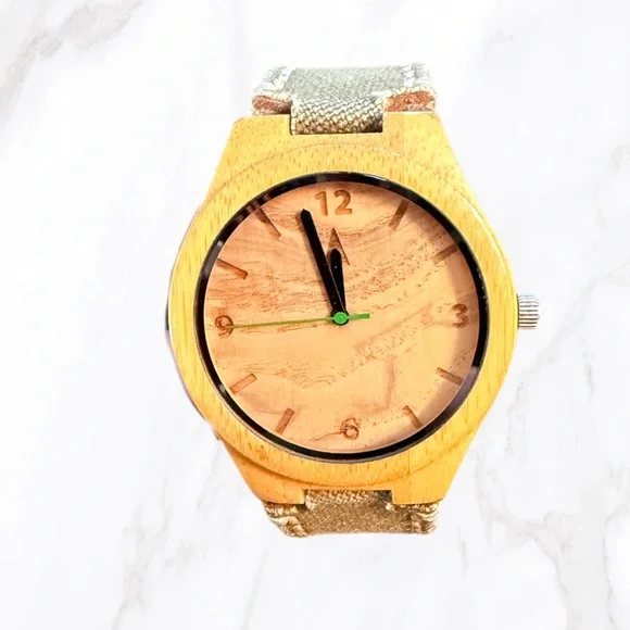 Tree Hut Men’s‎ Wooden Face Watch – Green Canvas Band