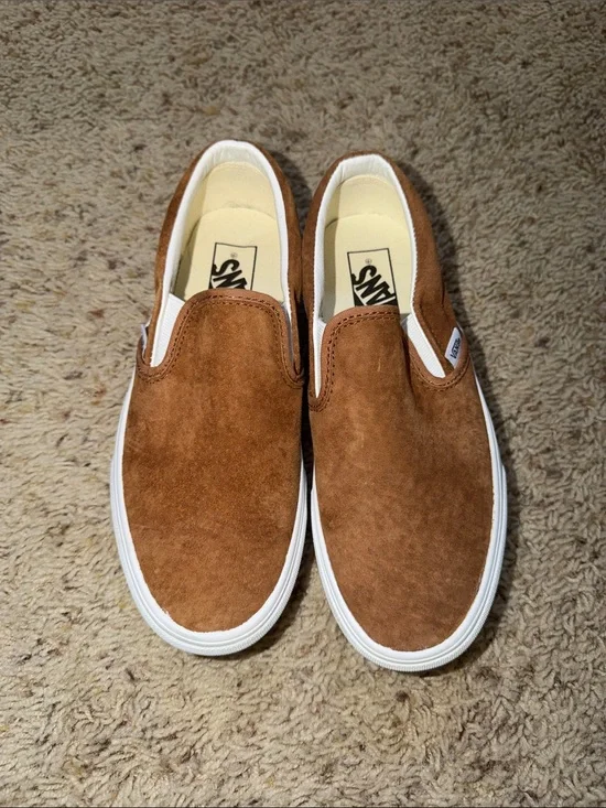 Vans women’s Slip-On Suede Loafers in Brown with White Sole