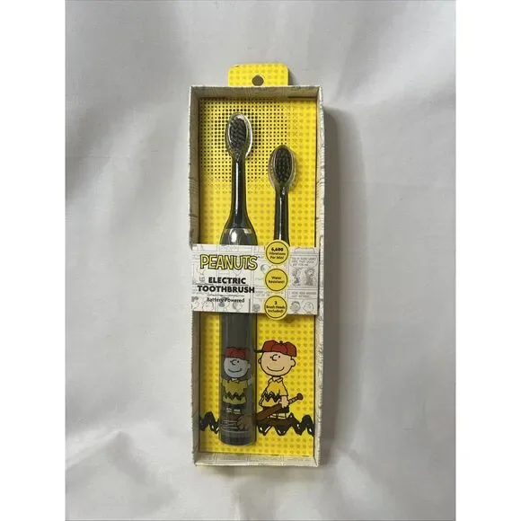 Peanuts charlie‎ Brown Electric Toothbrush w extra brush head