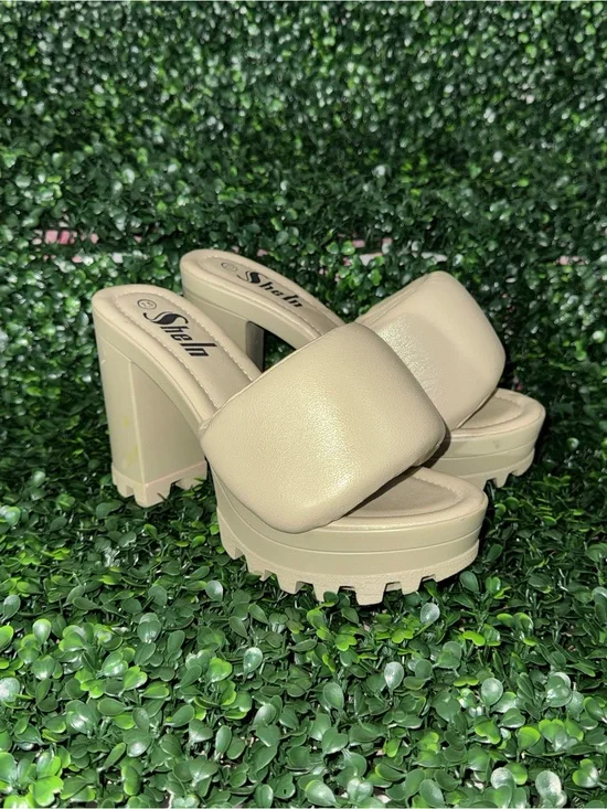 SHEIN Light olive green 7.5 Padded Platform Slide Heels